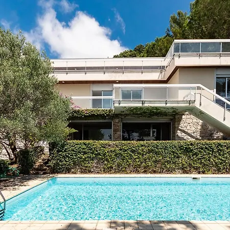 Elisabetta Luxury In