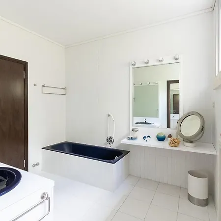 Elisabetta Luxury In * Moneglia