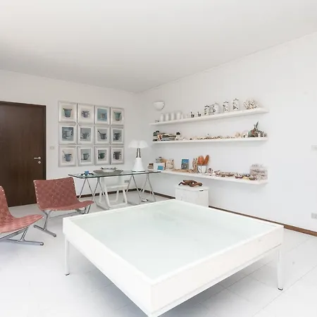 Elisabetta Luxury In * Moneglia